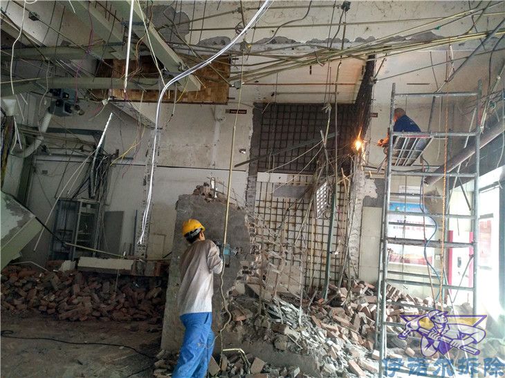 蘇州有實(shí)力的煙囪拆除怎么選歡迎咨詢