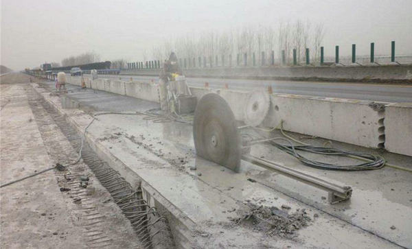 如何判斷常熟常熟蘇州拆除公司的施工設(shè)備是否達(dá)標(biāo)